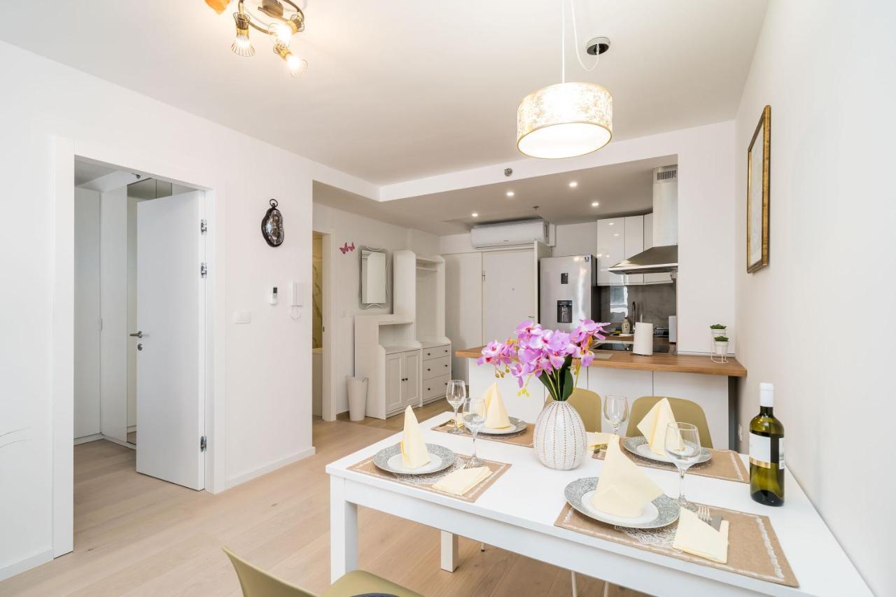 Apartment Nava - New And Spacious Gem - Free Parking 두브로브니크 외부 사진