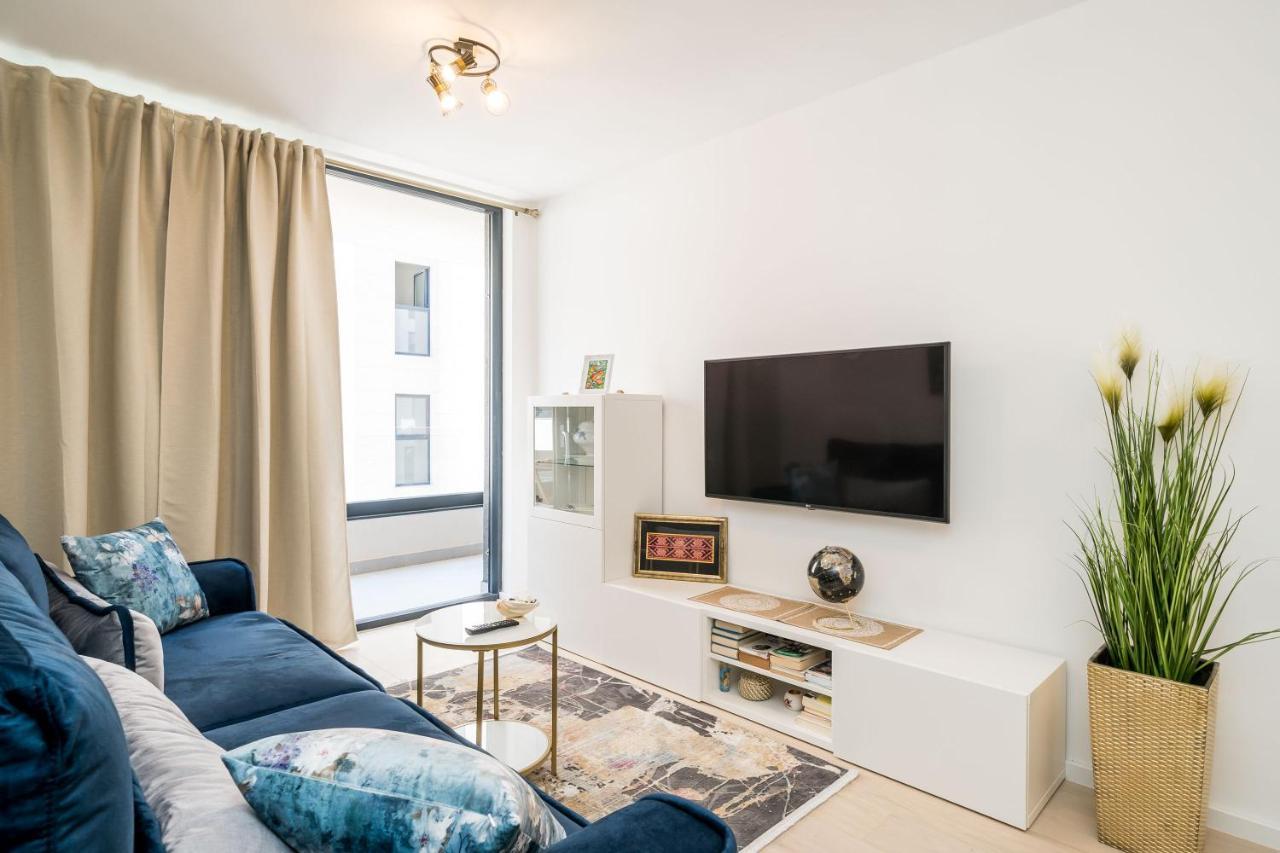 Apartment Nava - New And Spacious Gem - Free Parking 두브로브니크 외부 사진